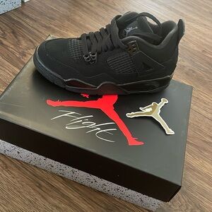Air Jordan 4 retro black
